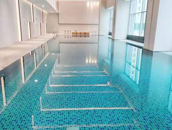 建造地下室游泳池對周邊環(huán)境有哪些影響？