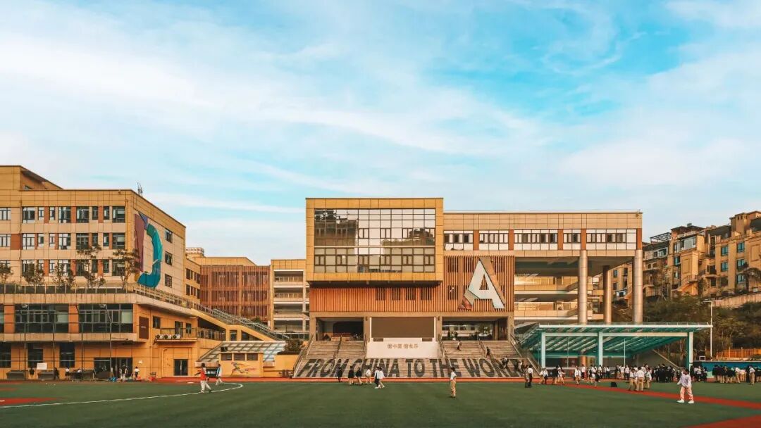 十年合作再升級！德普游泳館煥新“出圈”，戴思樂憑實力讓游泳課成 “期待焦點”